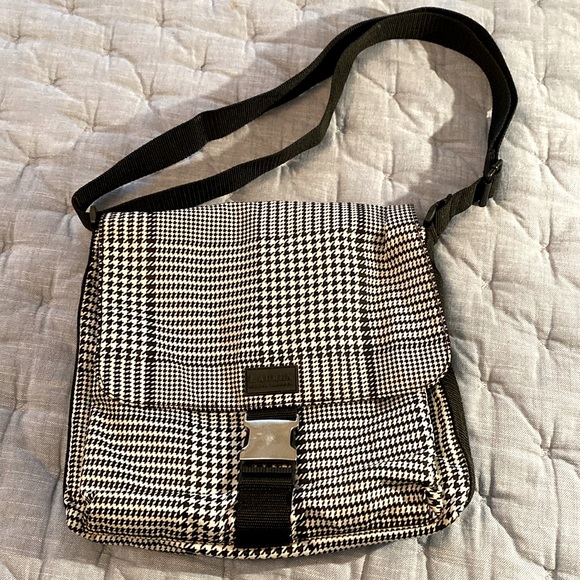 Lauren RL crossbody - Picture 1 of 8